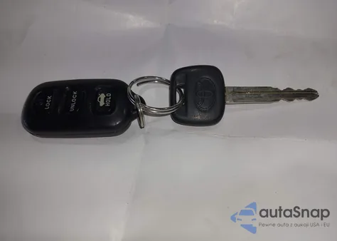 2004 Toyota Camry Le from USA, damaged, VIN 4T1BE32K34U305254